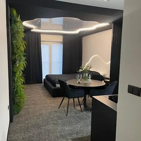 Apartament Szmaragdowy-Aleja Wolnosci Nowy Sacz Exterior photo